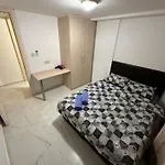 Kyrenia, Center Prestige