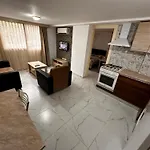 Kyrenia, Center Prestige * 凯里尼亚