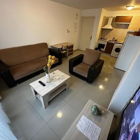Apartment Kyrenia Center, 2 Bedroom, 1 Living Room, Residential Kyrenia (Northern Cyprus)