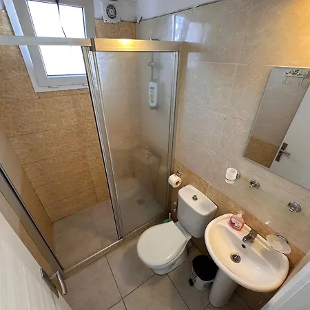 Apartment Kyrenia Center, 2 Bedroom, 1 Living Room, Residential Kyrenia (Northern Cyprus)