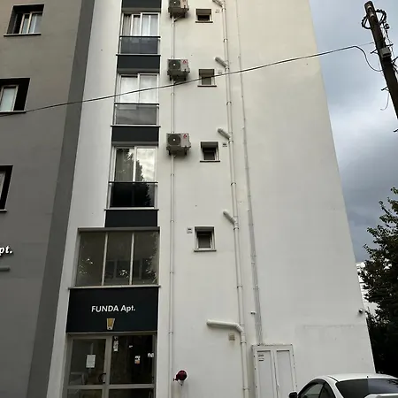 Kyrenia Center, 2 Bedroom, 1 Living Room, Residential Apartment