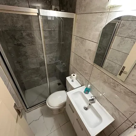 Kyrenia Center, 2 Bedroom, 1 Living Room, Residential Apartment Kyrenia (Northern Cyprus)