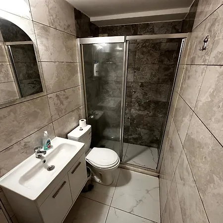 Kyrenia Center, 2 Bedroom, 1 Living Room, Residential Апартаменты Кирения