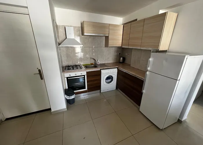 Kyrenia Center, 2 Bedroom, 1 Living Room, Residential Appartamento *