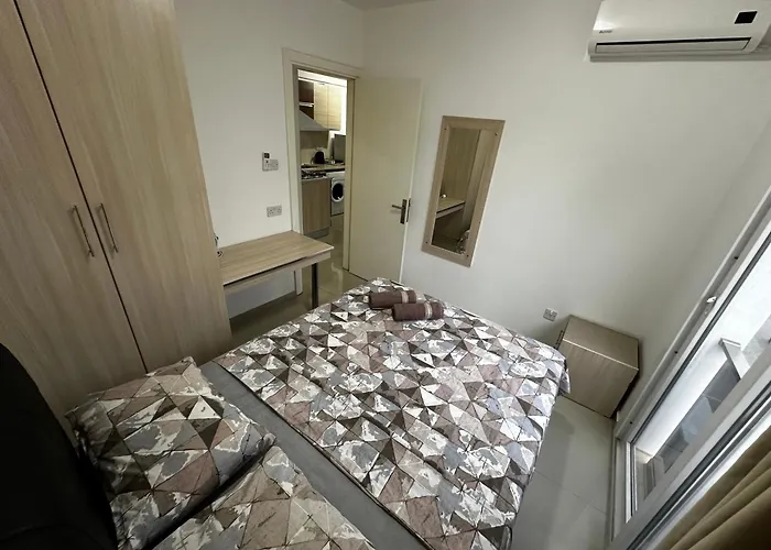 Kyrenia Center, 2 Bedroom, 1 Living Room, Residential * Kyrenia (Northern Cyprus)