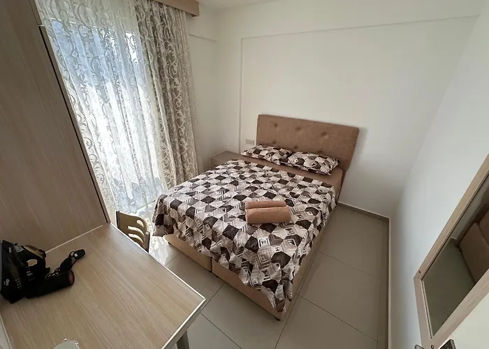 Appartamento Kyrenia Center, 2 Bedroom, 1 Living Room, Residential *