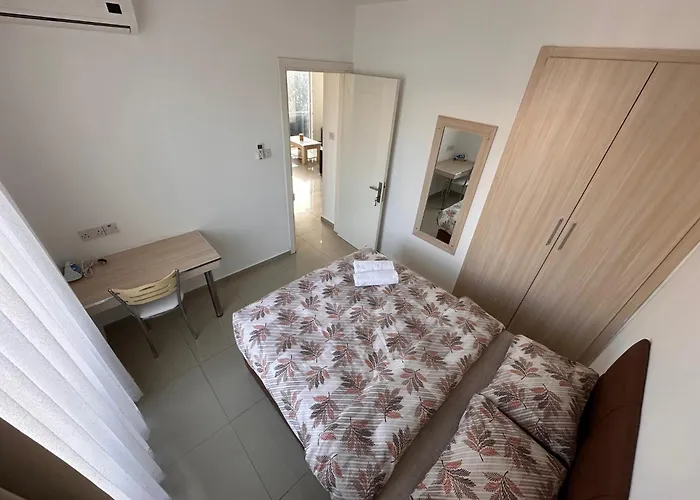 Kyrenia Center, 2 Bedroom, 1 Living Room, Residential Appartamento *