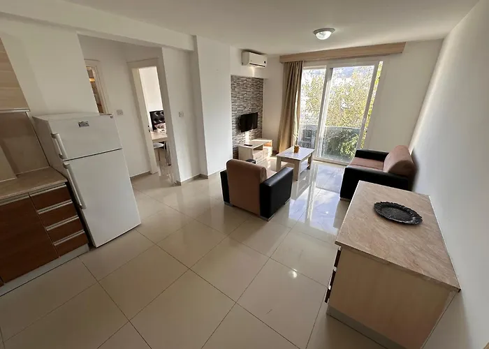 Appartamento Kyrenia Center, 2 Bedroom, 1 Living Room, Residential *