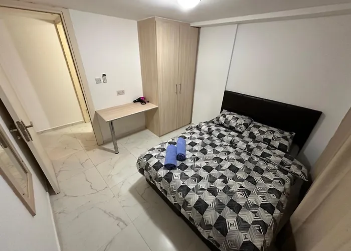 Kyrenia Center, 2 Bedroom, 1 Living Room, Residential