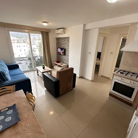 Apartamento Kyrenia Center, 2 Bedroom, 1 Living Room, Residential Cirénia